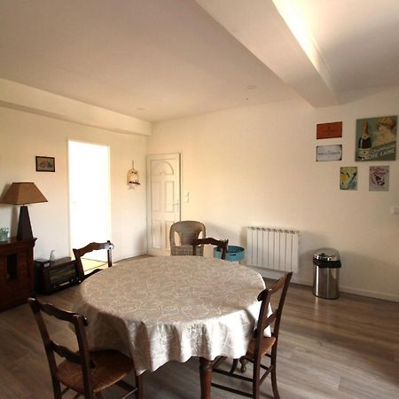 Joli Appartement Avec Balcon Au Coeur De Forcalquier Exteriör bild